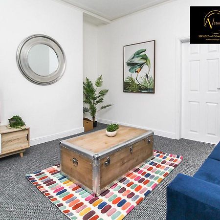 Modern House By Av Stays Short Lets & Serviced Accommodation St Helens St Helens  Eksteriør bilde