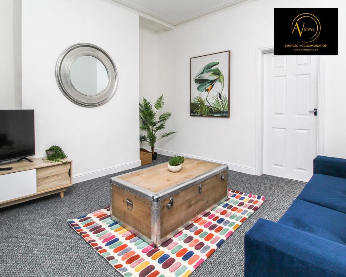 Modern House By Av Stays Short Lets & Serviced Accommodation St Helens St Helens  Eksteriør bilde