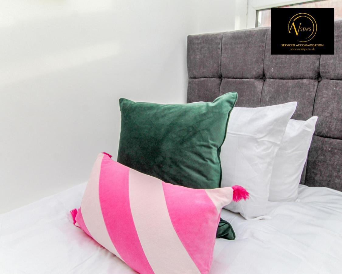 Modern House By Av Stays Short Lets & Serviced Accommodation St Helens St Helens  Eksteriør bilde